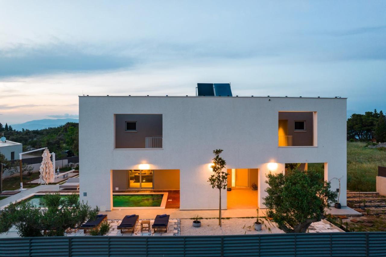 Luxury House Natanel Villa Skrip Bagian luar foto