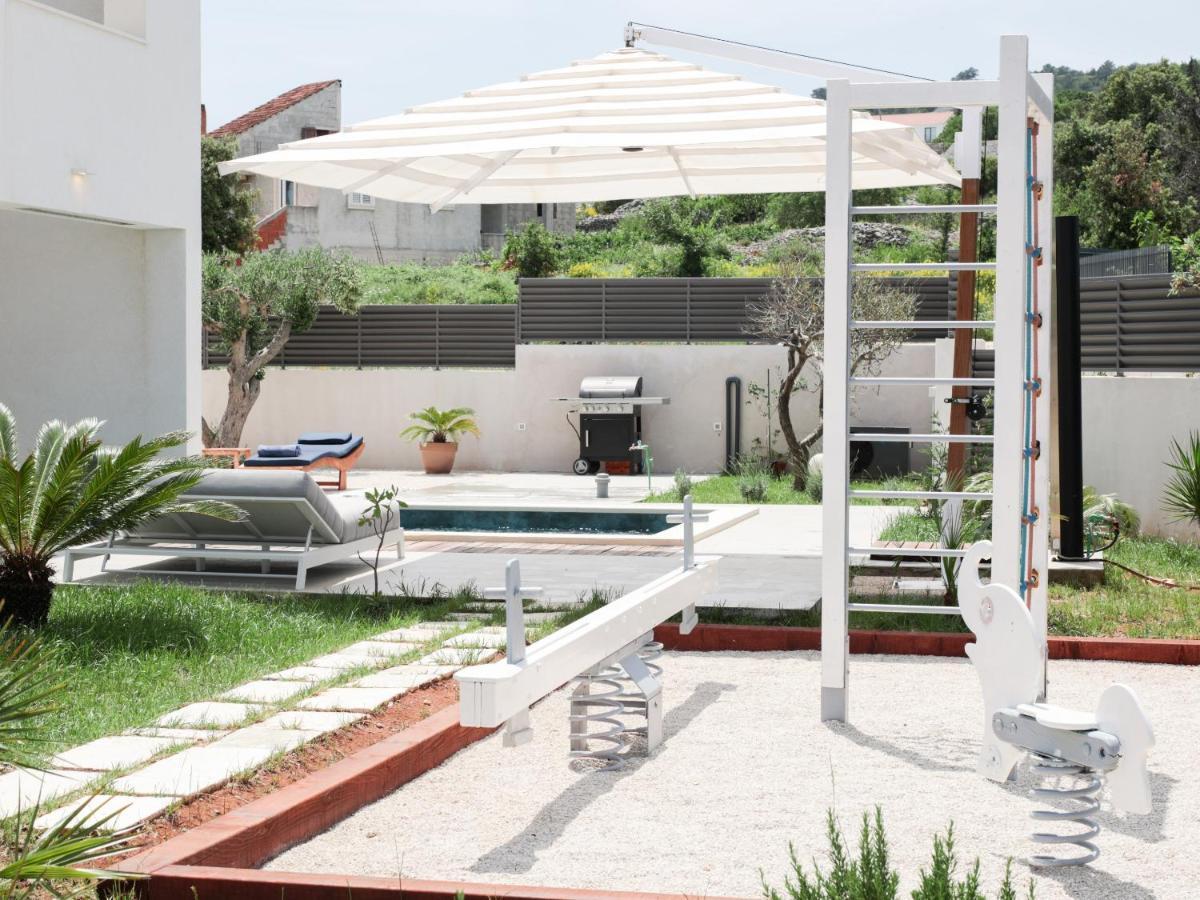 Luxury House Natanel Villa Skrip Bagian luar foto
