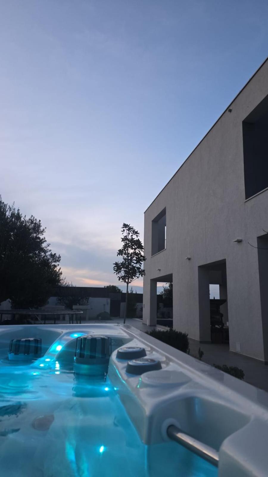 Luxury House Natanel Villa Skrip Bagian luar foto